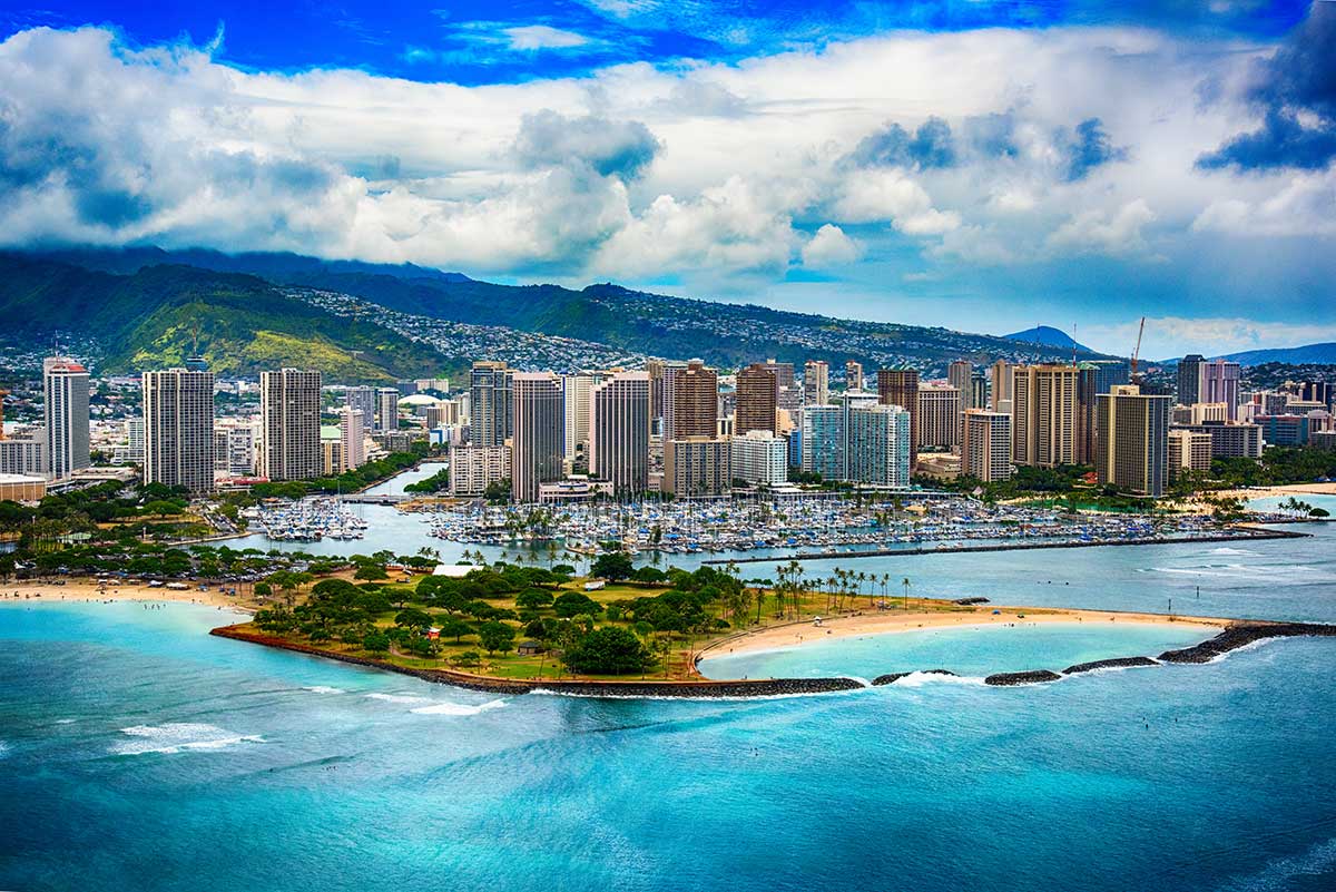 Hawaii family holiday — Waikiki Beach Honolulu